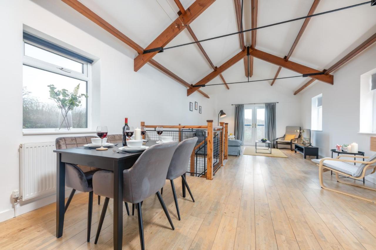Stayright- 2 Bedroom House, Centrally Located & Close Walk To City Centre Cardiff Eksteriør billede