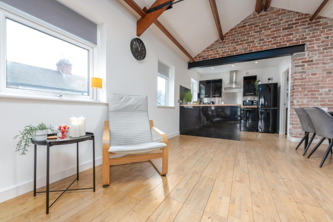 Stayright- 2 Bedroom House, Centrally Located & Close Walk To City Centre Cardiff Eksteriør billede